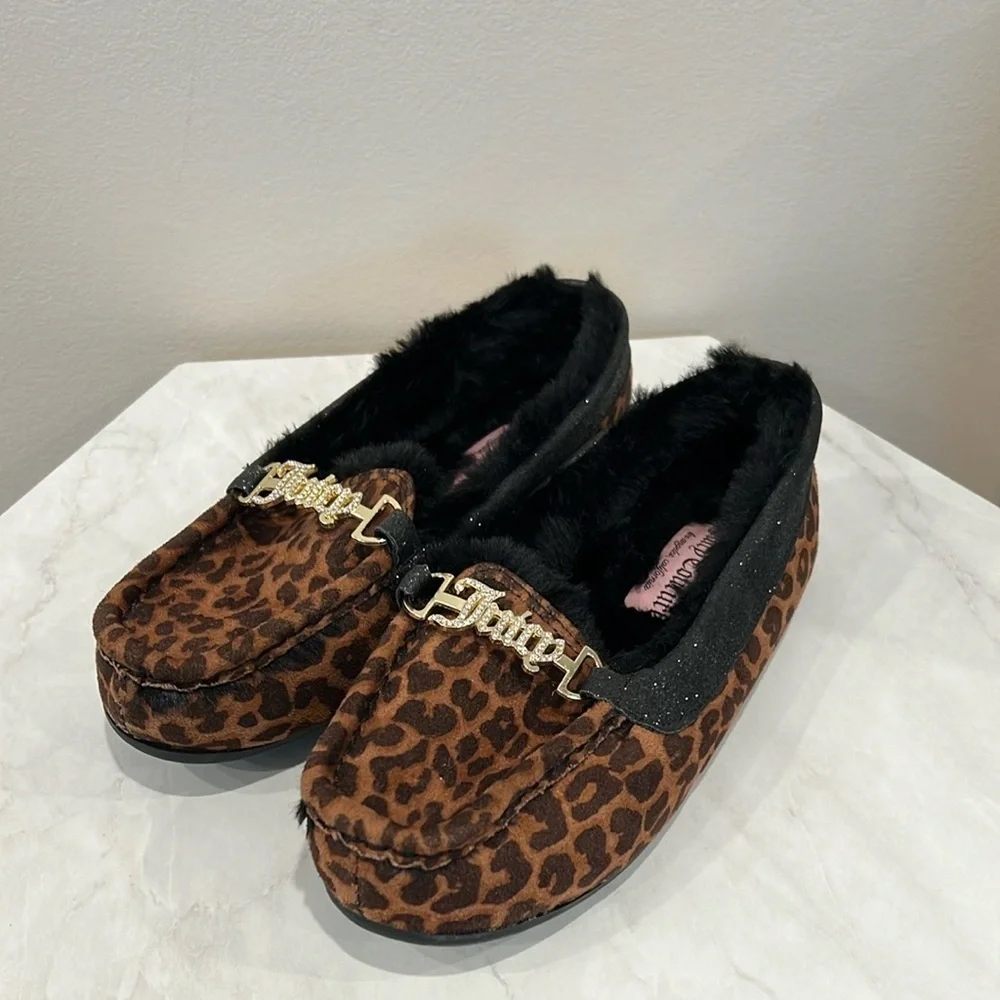 🔥Leopard Print Fur Lined Loafers with Gold Accents🔥 - Picture 5 of 5